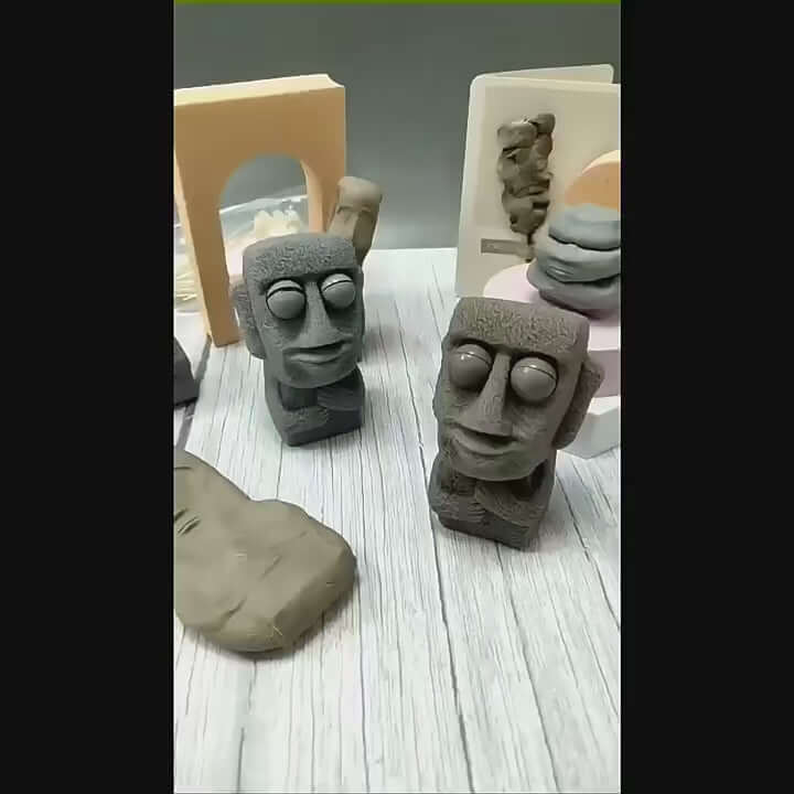 Moai Stone Man Stress Toy – Eye-Popping Squeeze & Squish Fun! 😲🗿
